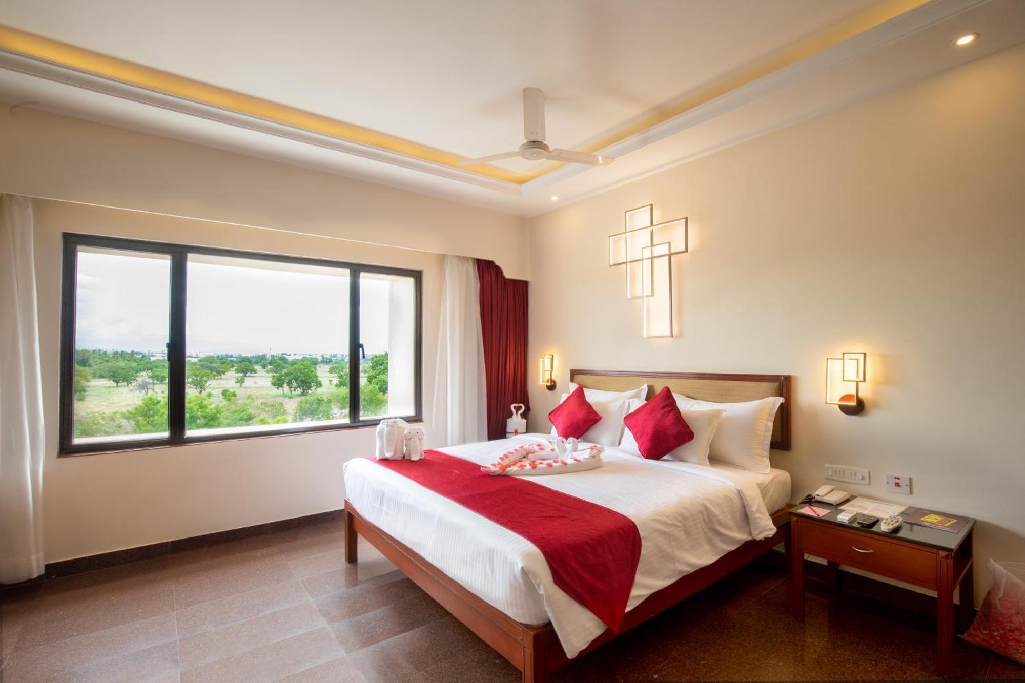 Отель Jenneys Residency Коимбатур Номер фото